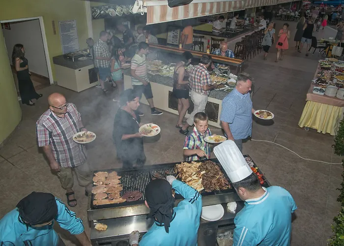 Hotel apartamentowy Riviera 4*