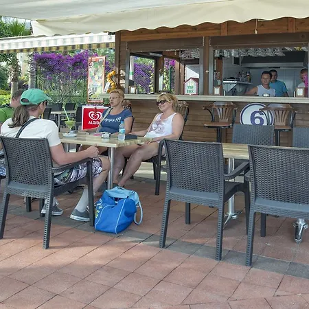 Aparthotel Riviera 4*