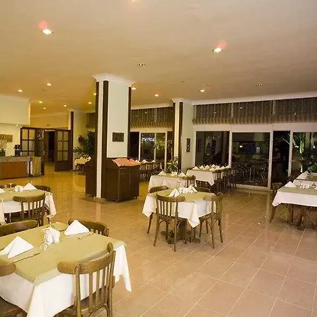 Riviera Hotel apartamentowy