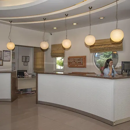 Riviera Hotel apartamentowy