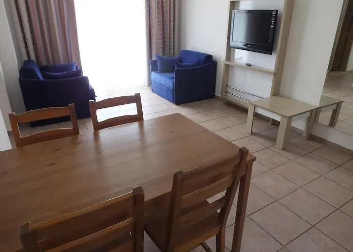 Riviera Aparthotel 4*