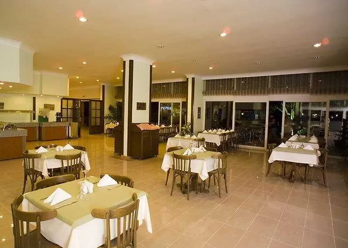 Riviera Aparthotel