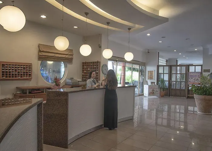 Riviera 4*