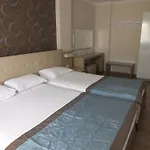 Lägenhetshotell Riviera 4*