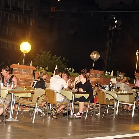 Riviera 4*